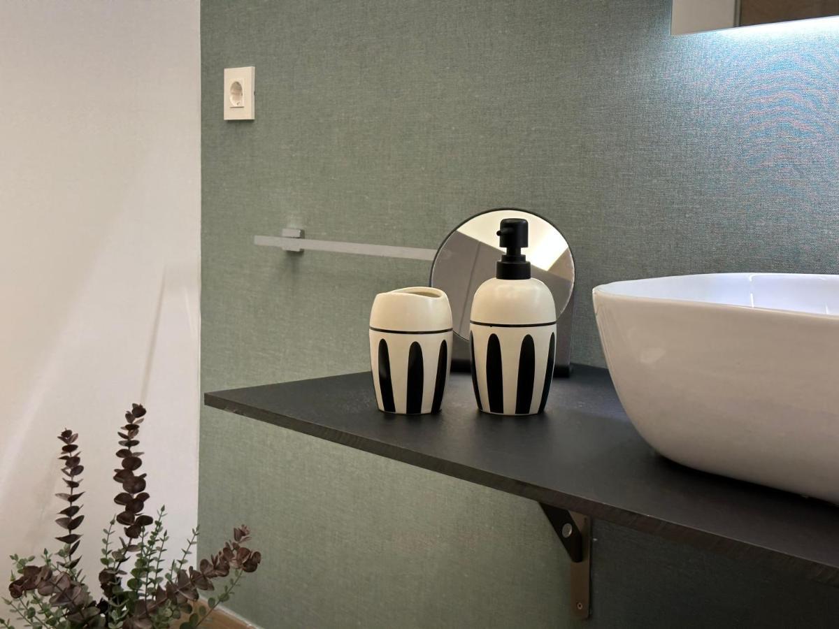 Suites 18 - Hostatel Granada Esterno foto
